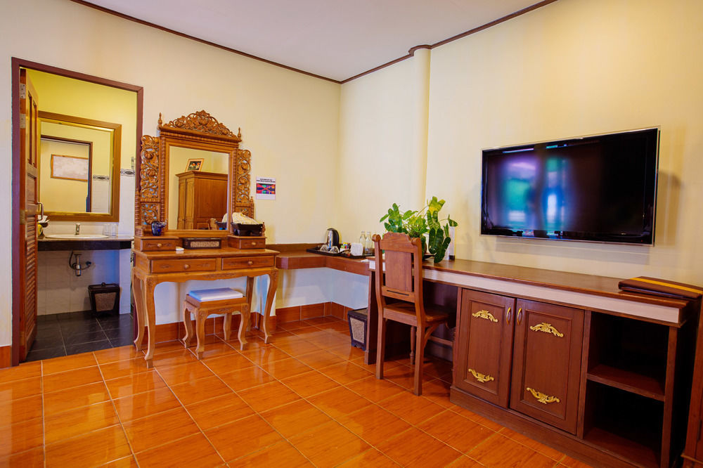 Sunset Club 4* Haad Rin