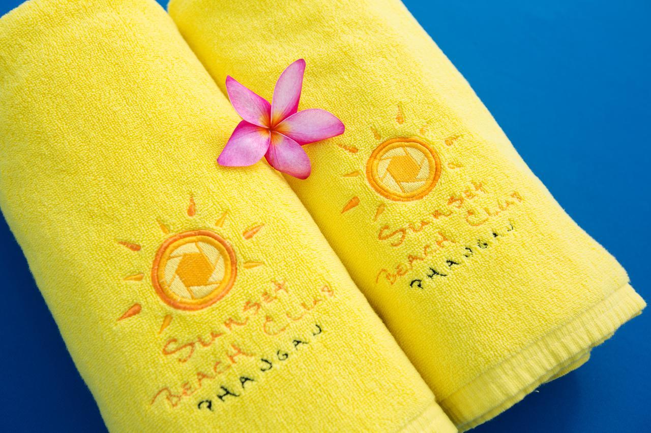 सहारा Sunset Beach Club & Spa