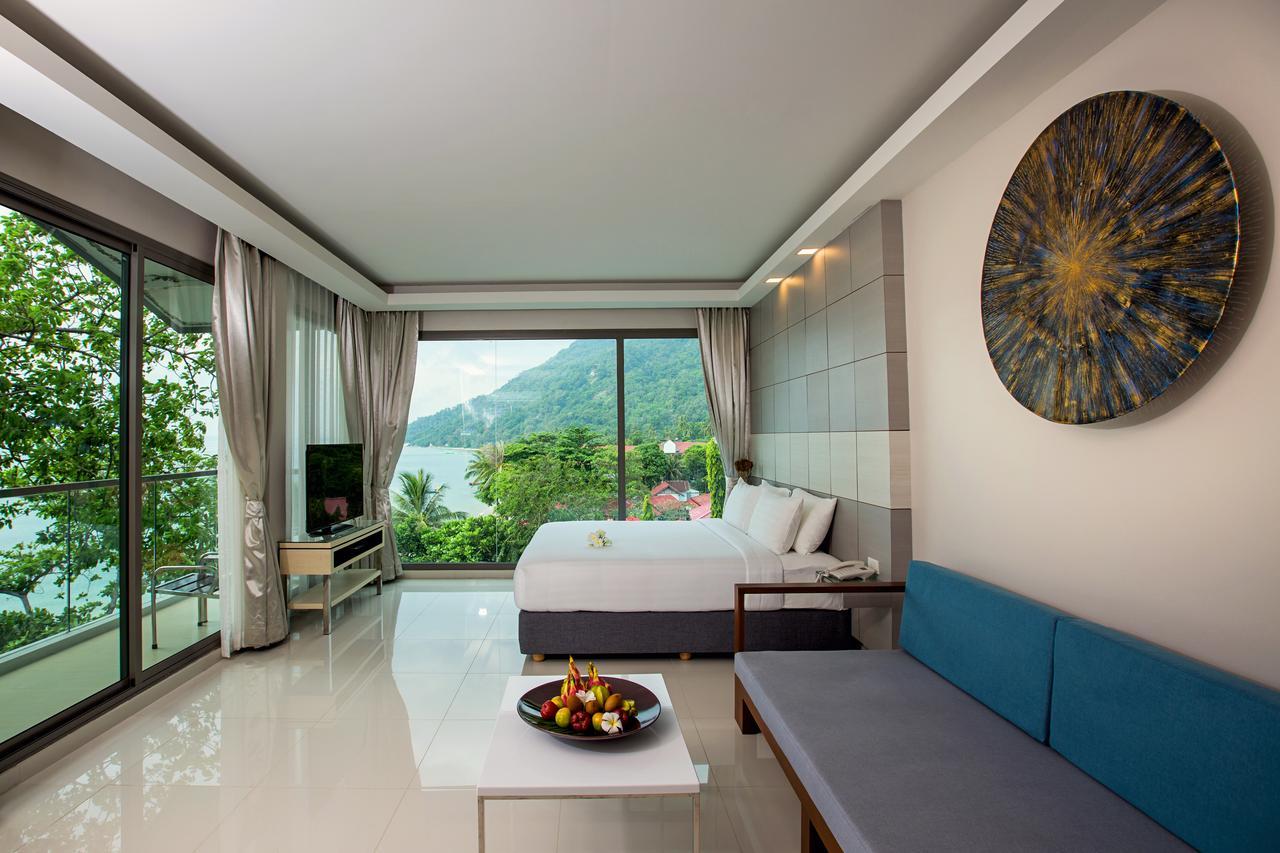 Sunset Beach Club & Spa सहारा
