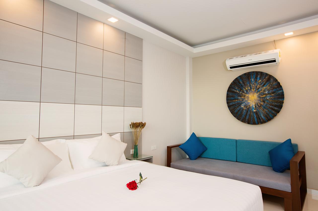 सहारा Sunset Beach Club & Spa