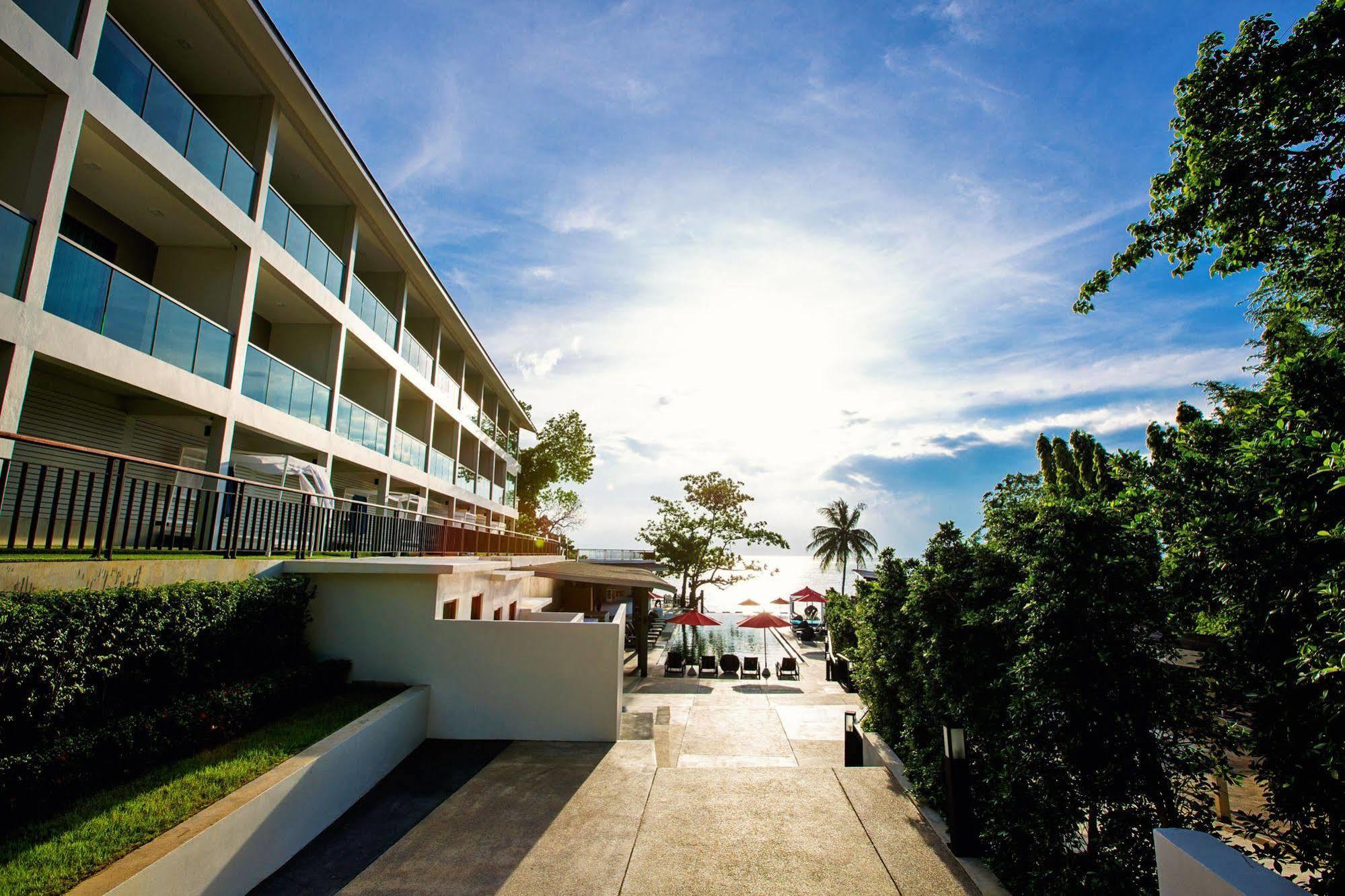 Sunset Club Haad Rin