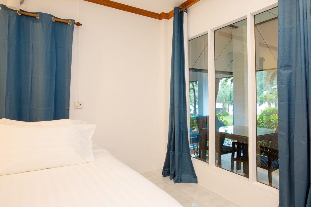 Sunset Club 4*